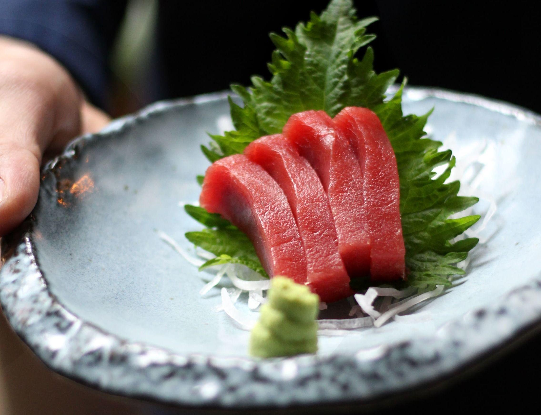atún sashimi